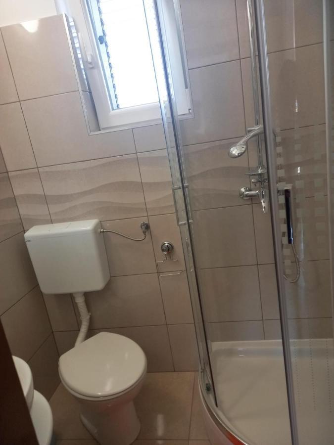 Apartman Rebeka เยเซรา ภายนอก รูปภาพ